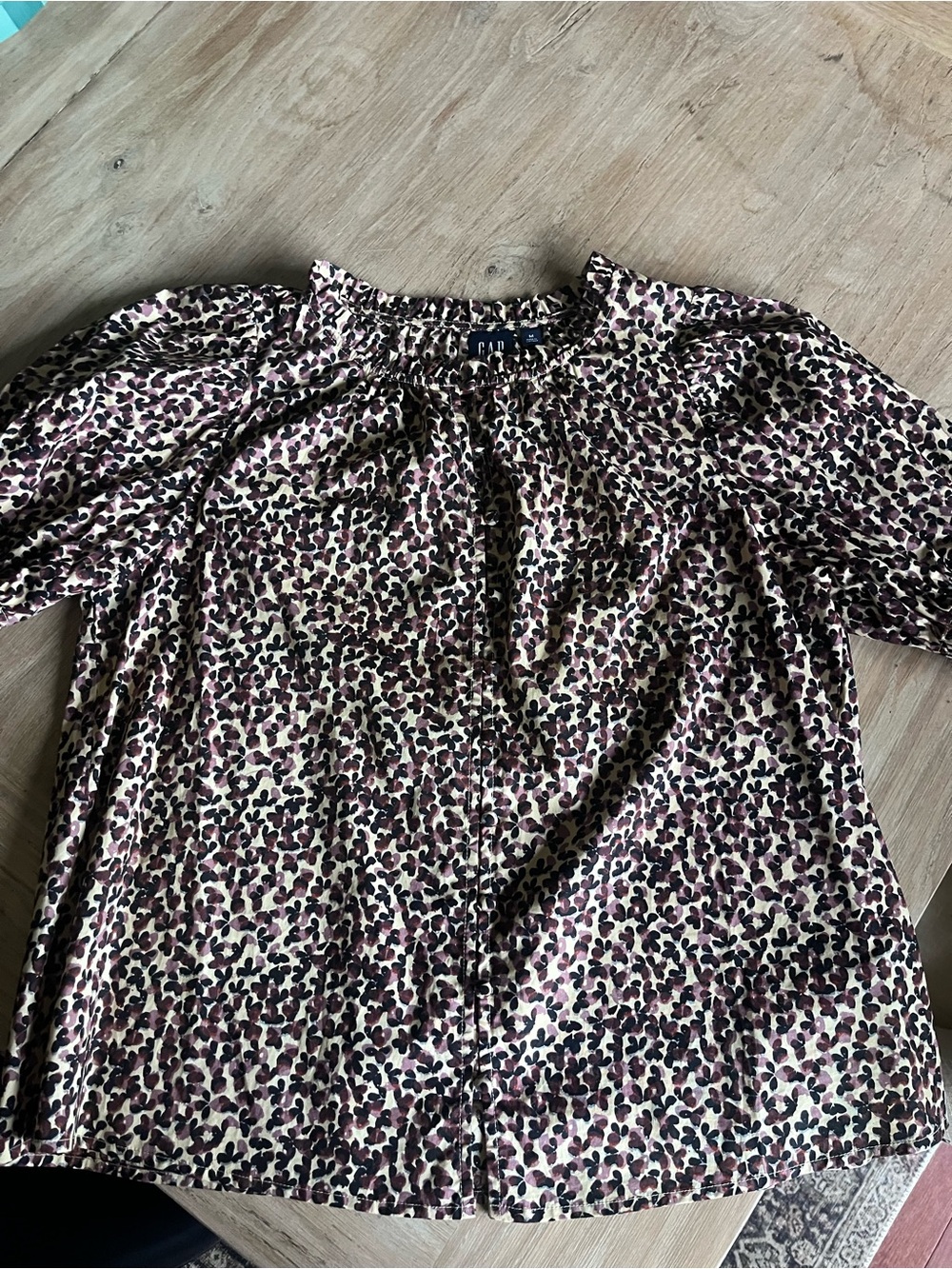 GAP Women's Leopard Print Smocked Neck Top